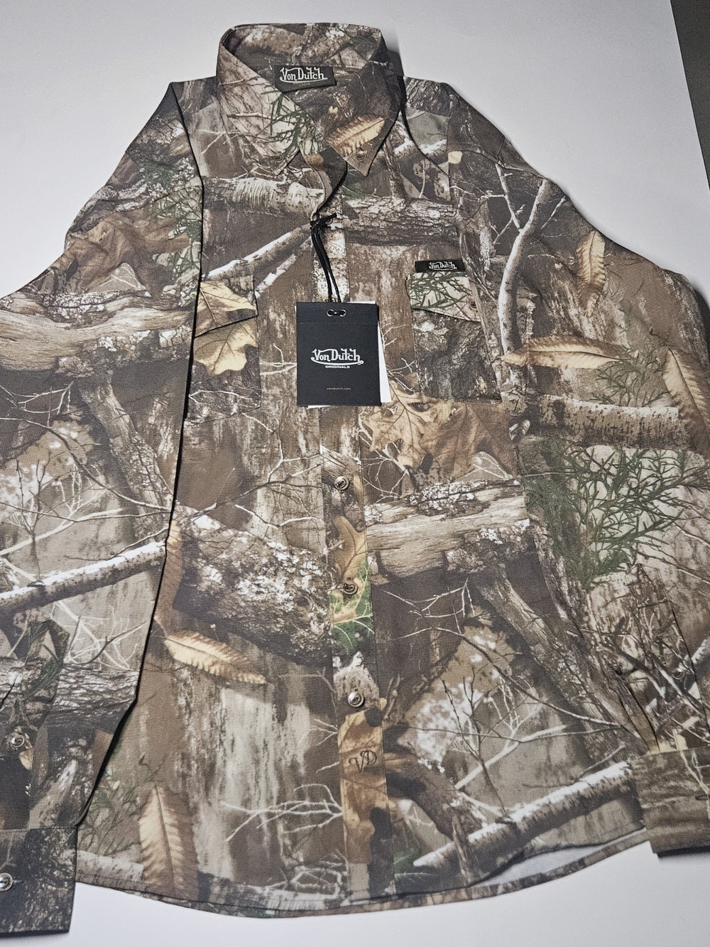 LG Von Dutch Originals Realtree Camo Button-Up Shirt